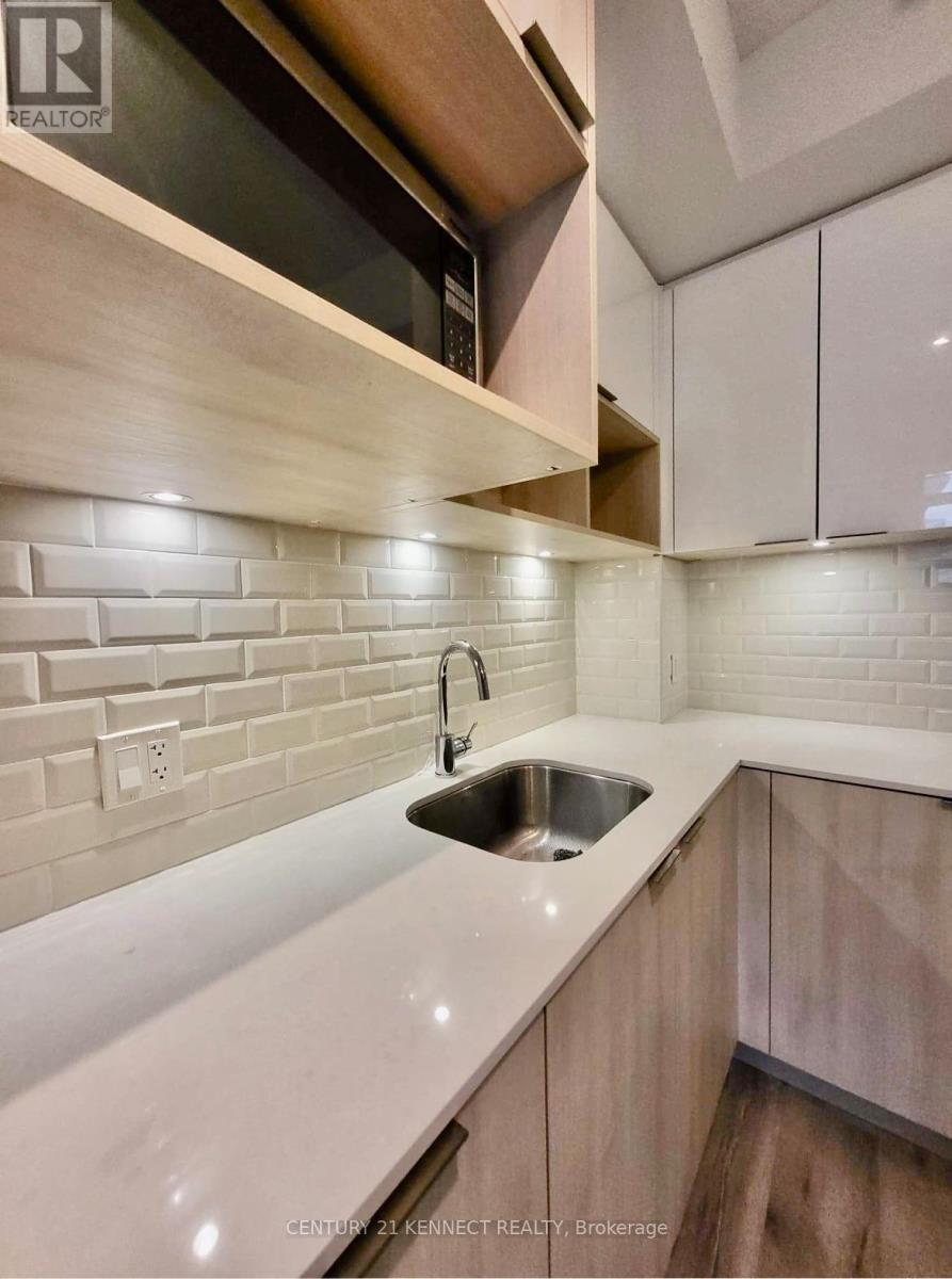 613 - 52 Forest Manor Road, Toronto, Ontario  M2J 0E2 - Photo 7 - C12214437