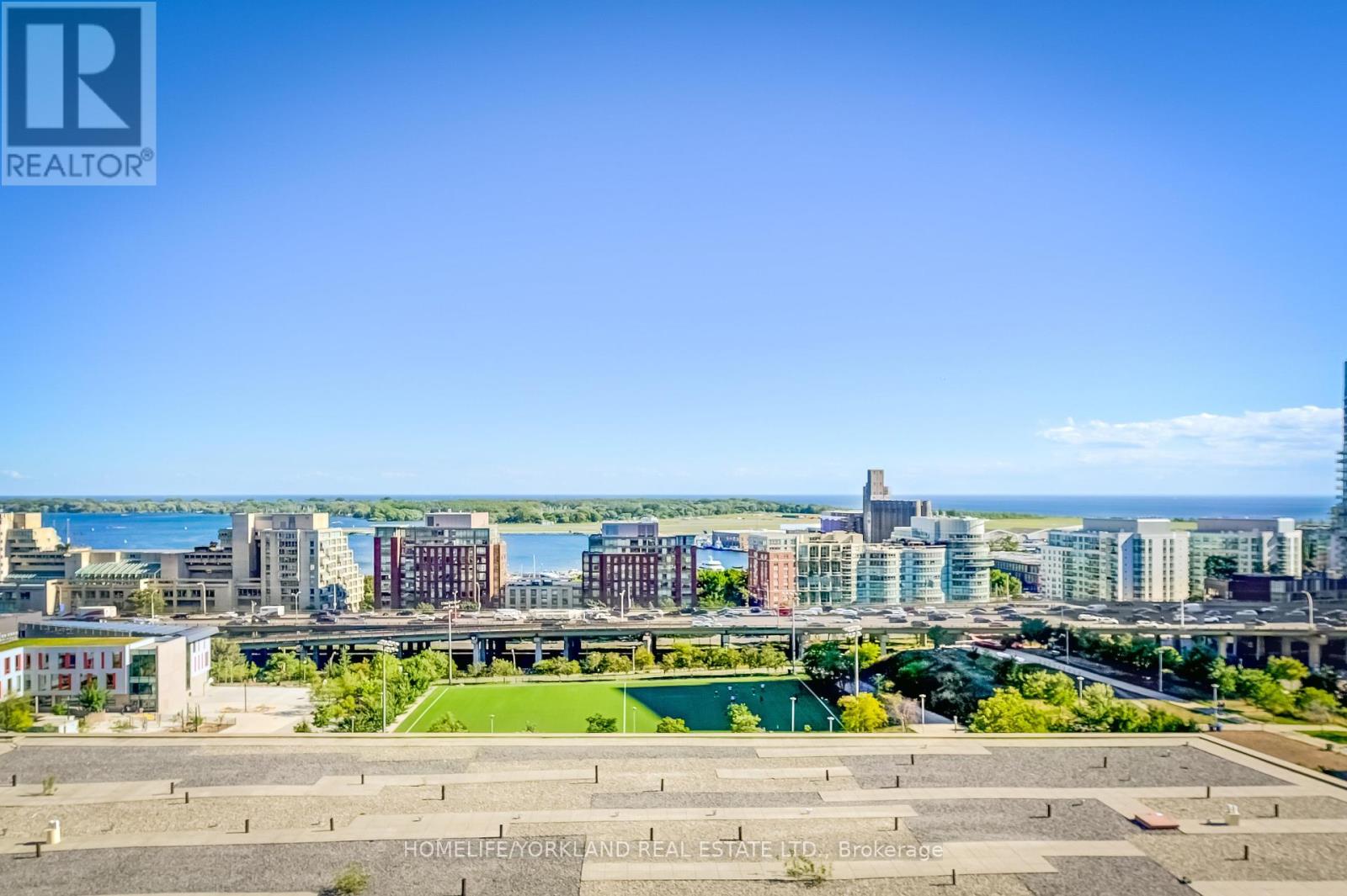 1706 - 15 Iceboat Terrace, Toronto (Waterfront Communities), Ontario  M5V 4A5 - Photo 15 - C12214440