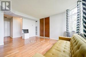 410 - 88 Alton Towers Circle, Toronto (Milliken), Ontario  M1V 5C5 - Photo 1 - E12214441