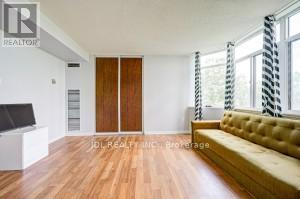 410 - 88 Alton Towers Circle, Toronto (Milliken), Ontario  M1V 5C5 - Photo 11 - E12214441
