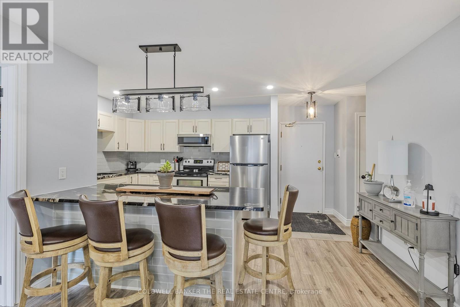 B08 - 126 Bell Farm Road, Barrie, Ontario  L4M 6J3 - Photo 11 - S12121563