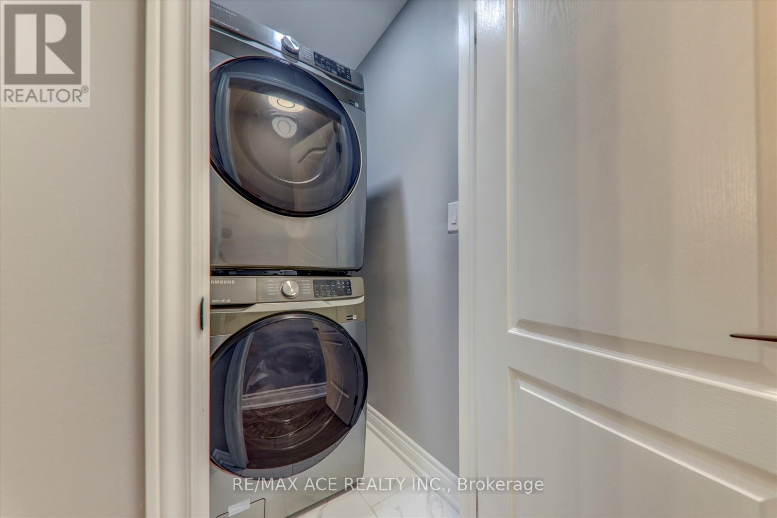 174 Anthony Lane, Vaughan (Glen Shields), Ontario  L4K 3K6 - Photo 29 - N12214415