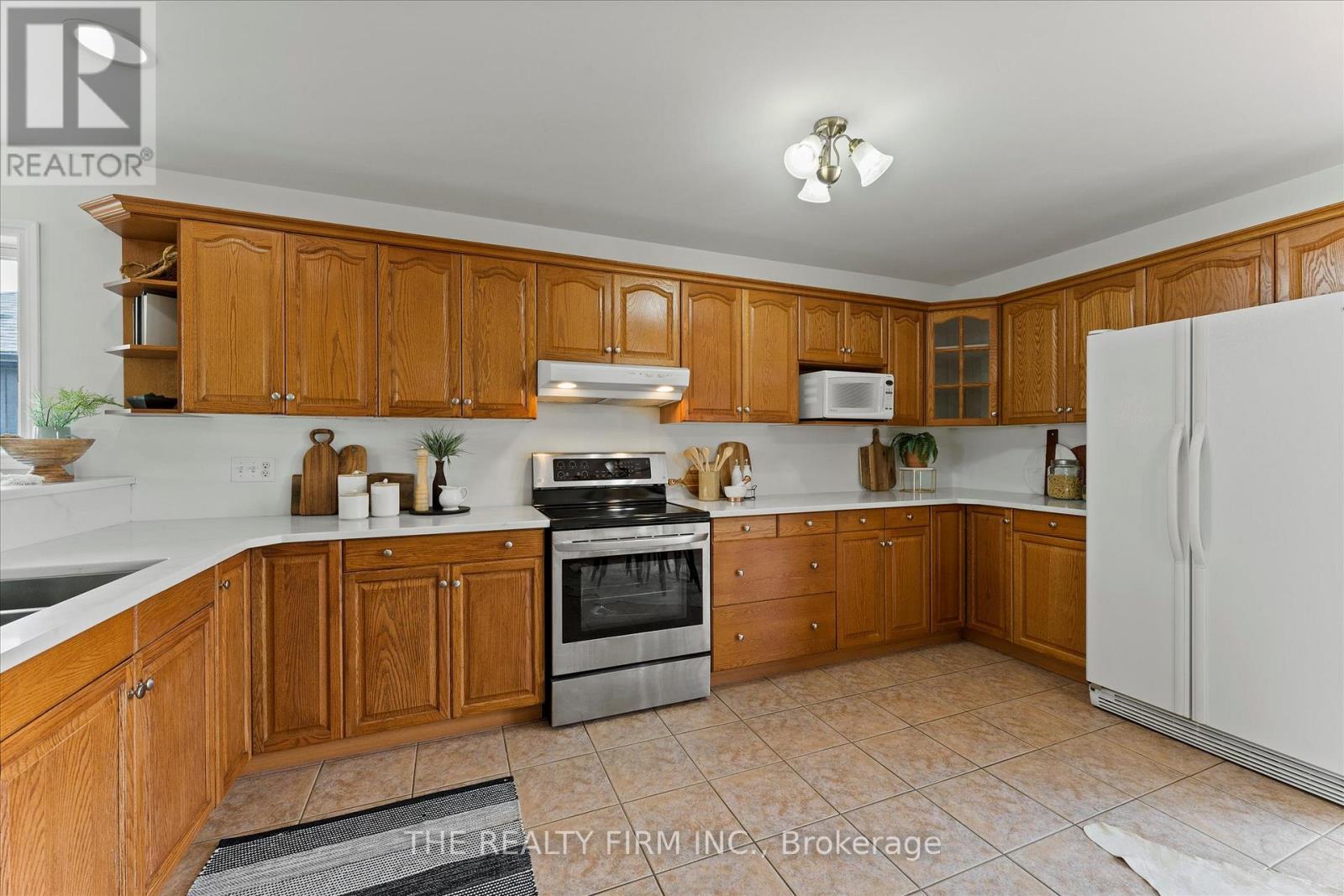 273 Gignac Crescent, Lasalle, Ontario  N9J 3S5 - Photo 8 - X12210736