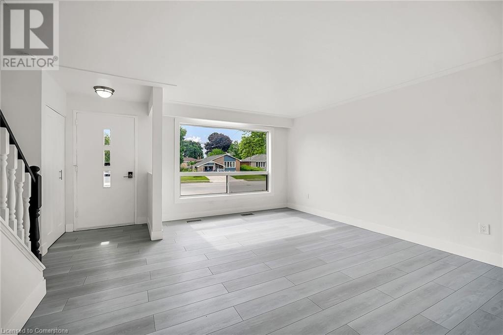 488 Upper Kenilworth Avenue, Hamilton, Ontario  L8T 4G8 - Photo 3 - 40738827