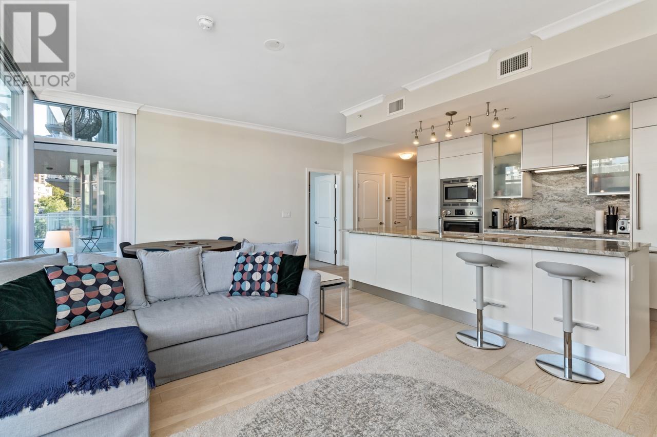 506 175 VICTORY SHIP WAY, North Vancouver, British Columbia