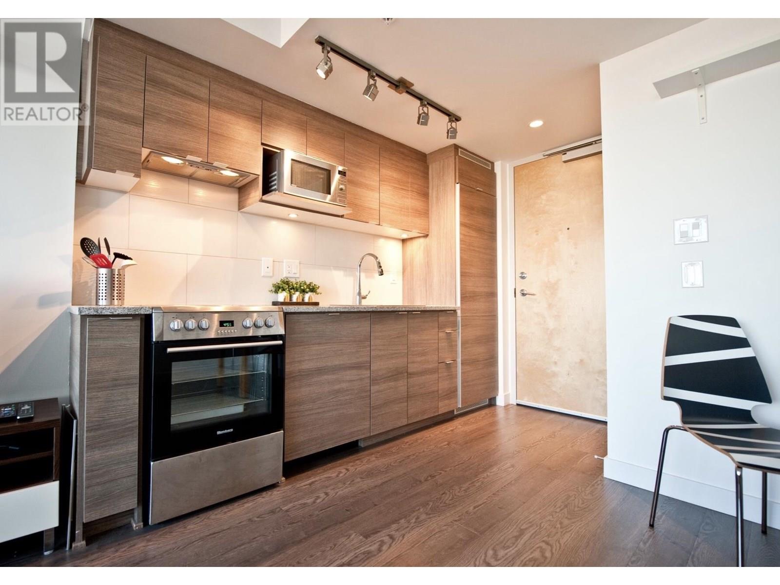 704 488 Sw Marine Drive, Vancouver, British Columbia  V6X 0C6 - Photo 2 - R3014199
