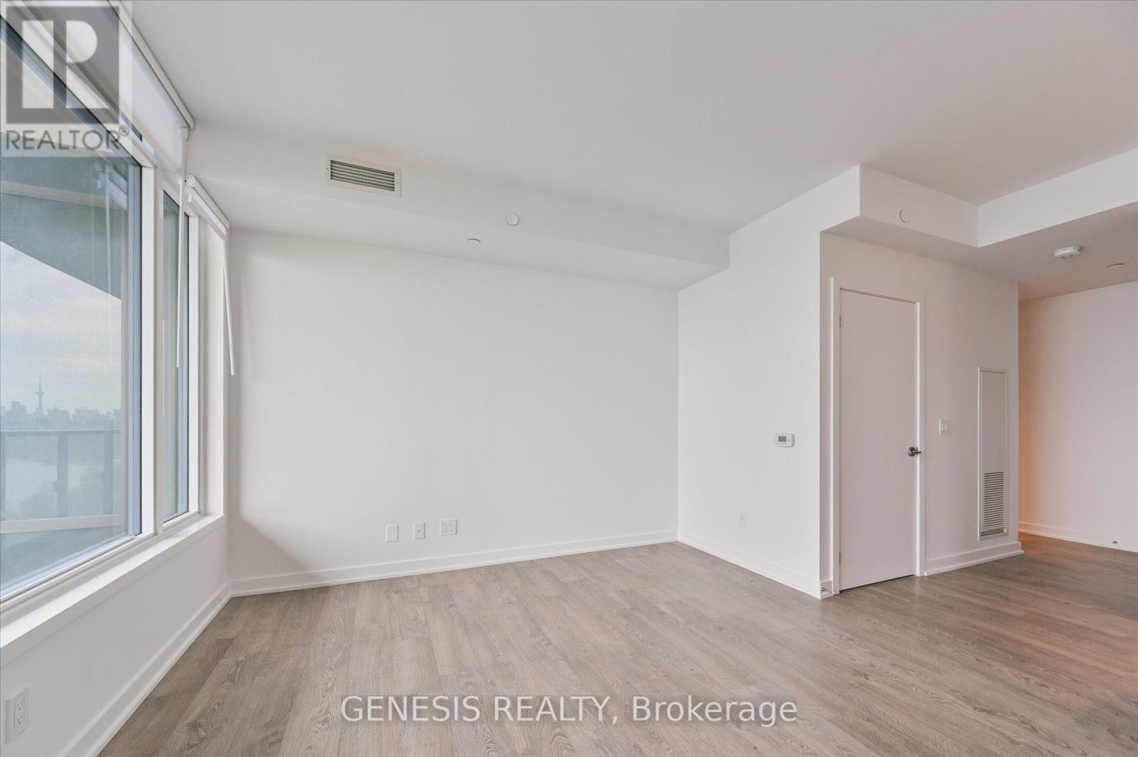 2107 - 1926 Lakeshore Boulevard W, Toronto (South Parkdale), Ontario  M6S 0B1 - Photo 6 - W12214423