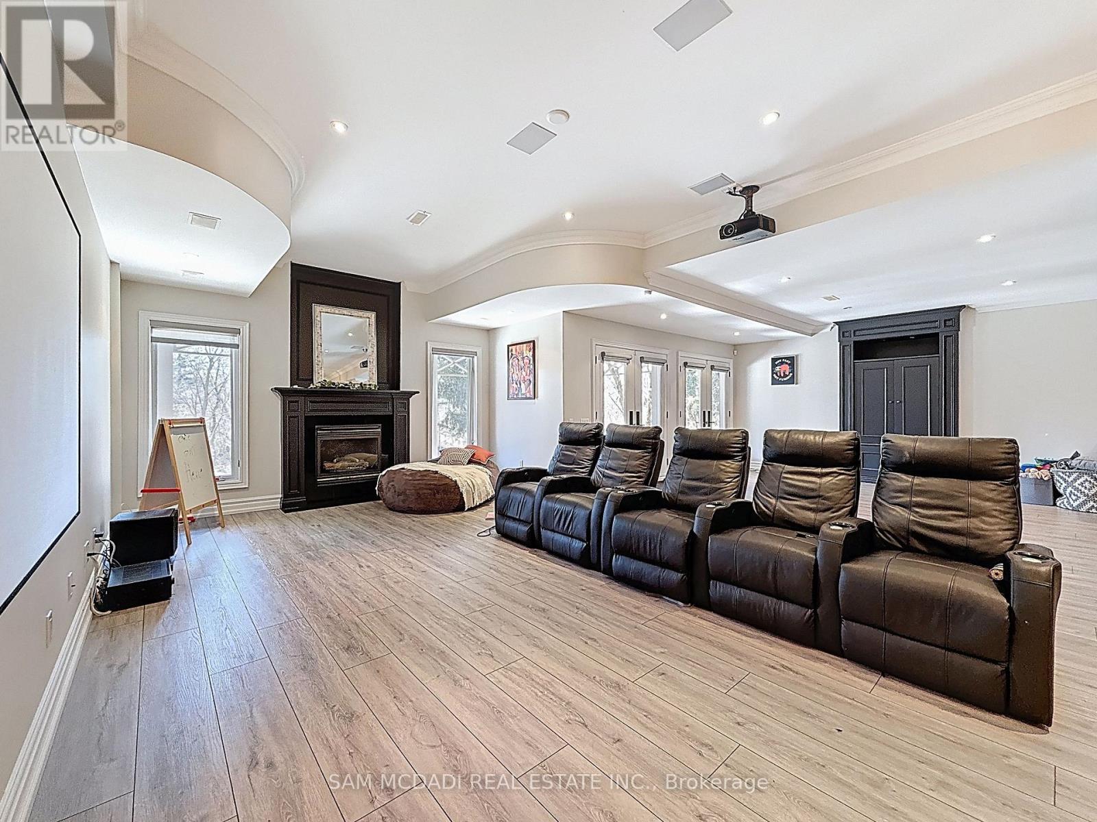 2022 Eckland Court, Mississauga (Erin Mills), Ontario  L5L 5W5 - Photo 24 - W12214442