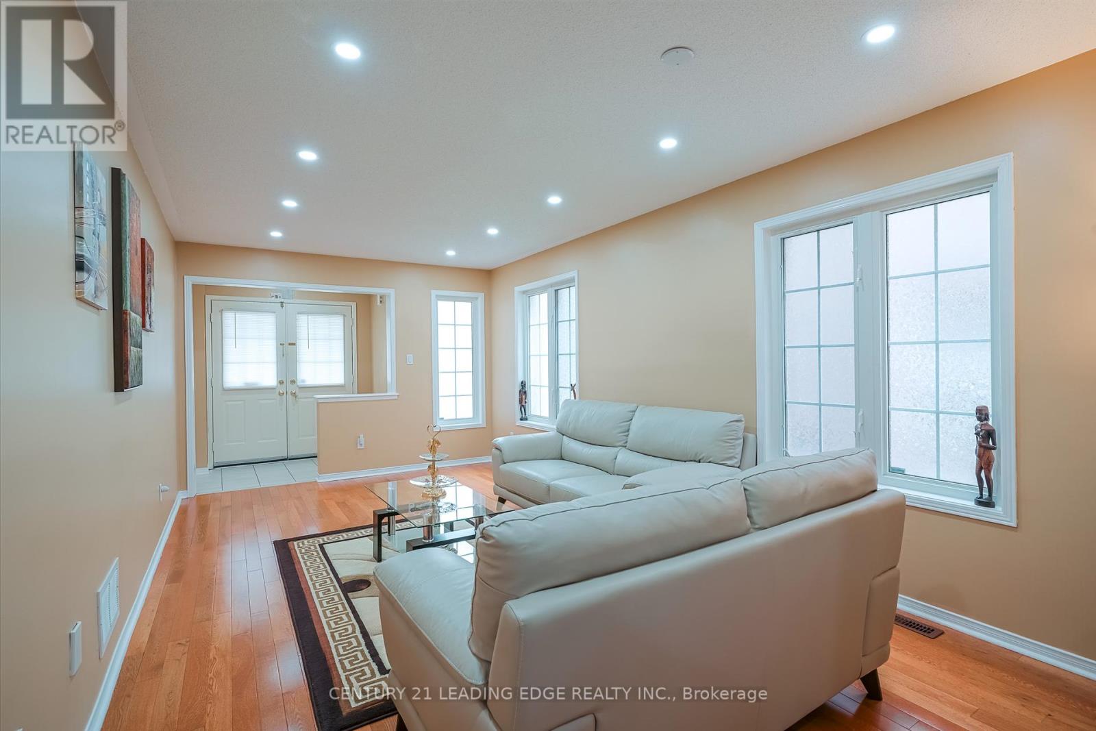 14 Galveston Crescent, Brampton, Ontario  L7A 3R7 - Photo 8 - W12183399