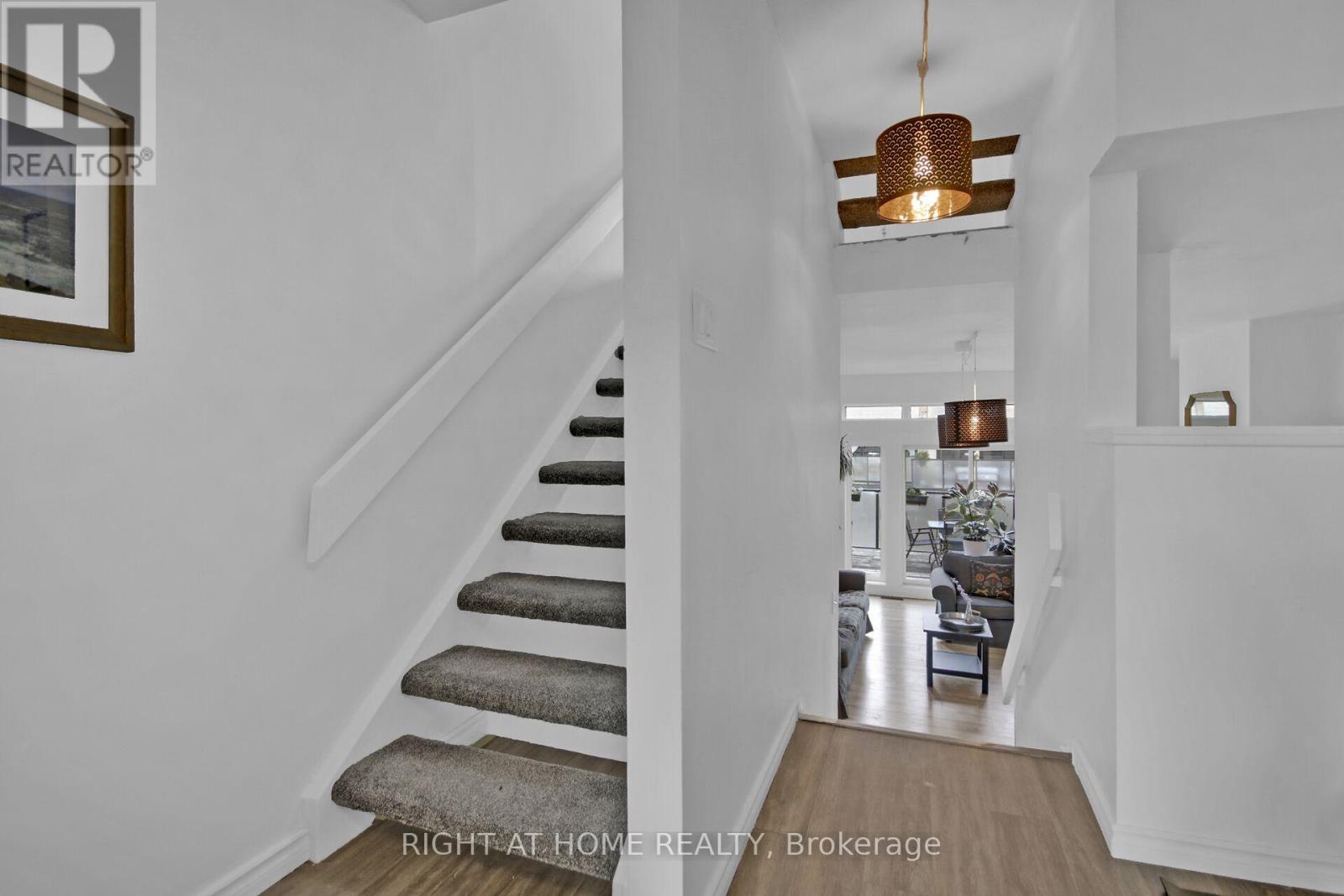 575 Old St Patrick Street, Ottawa, Ontario  K1N 9H5 - Photo 24 - X12214274