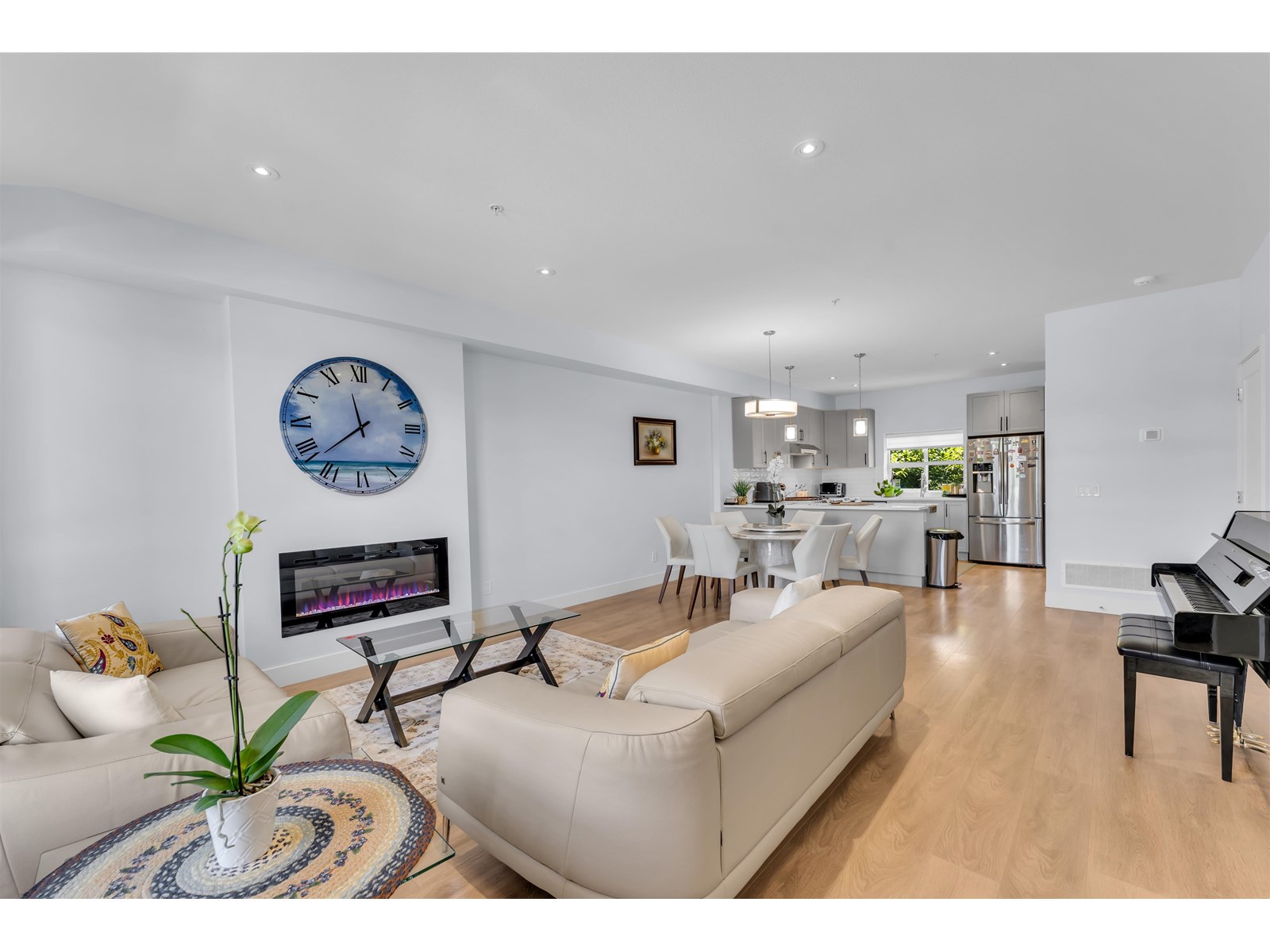 20482 78 AVENUE, langley, British Columbia