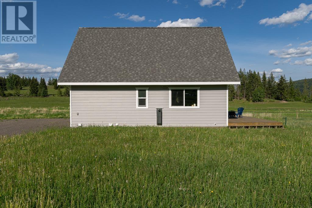 3963 Canim View Drive, 100 Mile House, British Columbia  V0K 1J0 - Photo 8 - R3013949