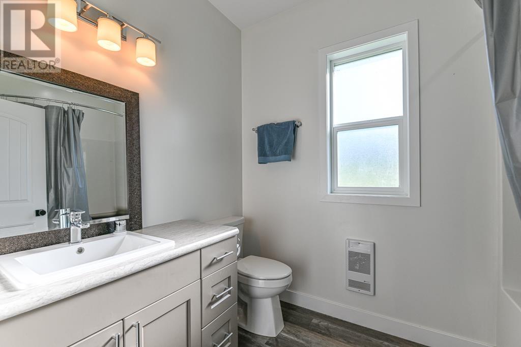 3963 Canim View Drive, 100 Mile House, British Columbia  V0K 1J0 - Photo 29 - R3013949
