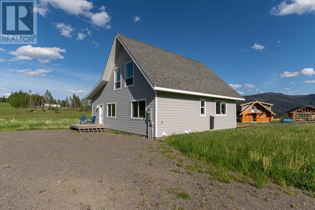 3963 Canim View Drive, 100 Mile House, British Columbia  V0K 1J0 - Photo 5 - R3013949
