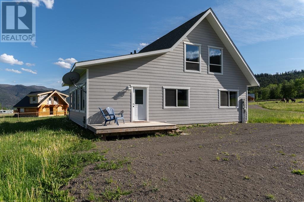 3963 Canim View Drive, 100 Mile House, British Columbia  V0K 1J0 - Photo 4 - R3013949