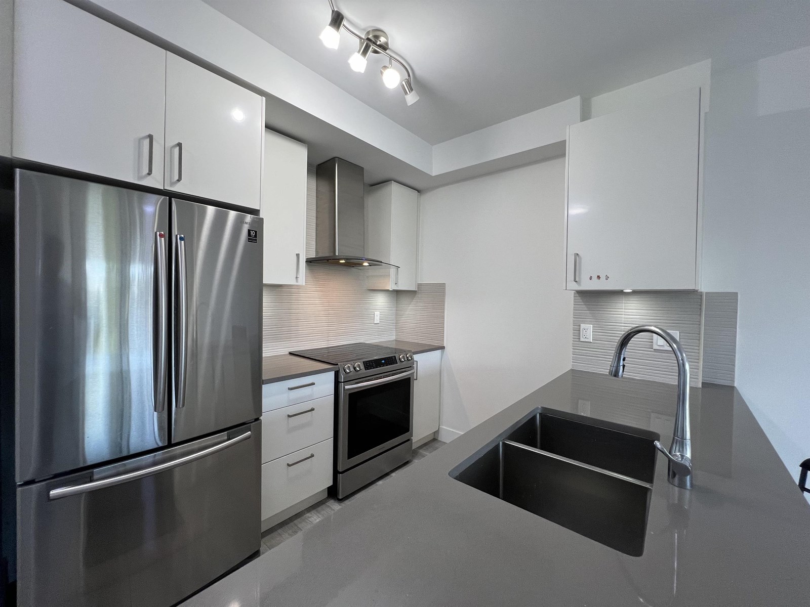 506 9689 140 Street, Surrey, British Columbia  V3T 0P3 - Photo 18 - R3014579