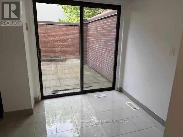 60 - 396 Woodsworth Road, Toronto, Ontario  M2L 2T9 - Photo 4 - C12214205