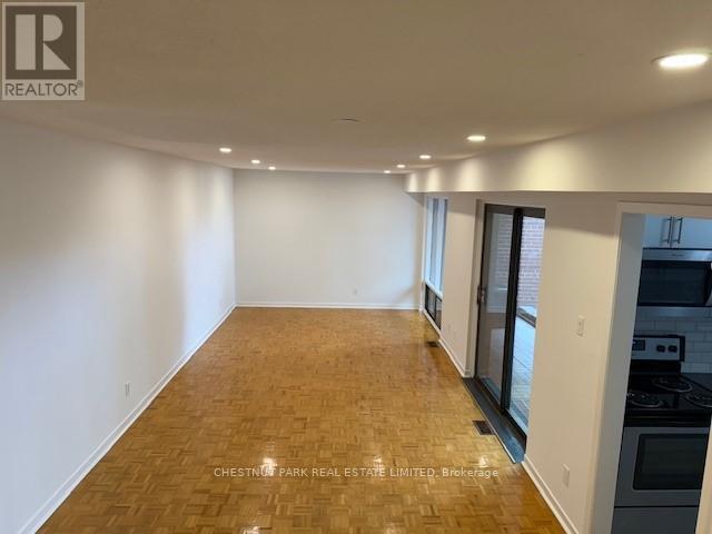 60 - 396 Woodsworth Road, Toronto, Ontario  M2L 2T9 - Photo 9 - C12214205