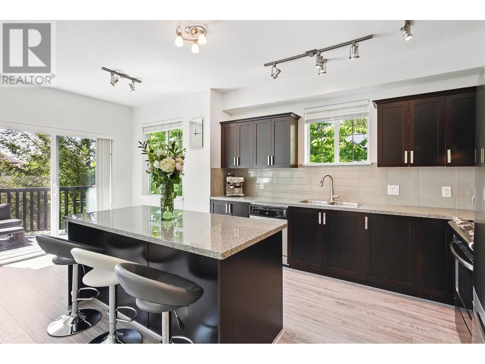3341 Devonshire Avenue, Coquitlam, British Columbia  V3E 0B1 - Photo 13 - R3014647