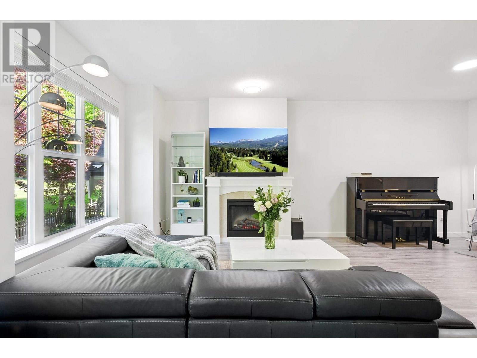 3341 Devonshire Avenue, Coquitlam, British Columbia  V3E 0B1 - Photo 8 - R3014647