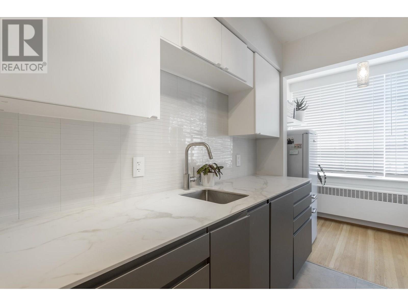 404 1975 Pendrell Street, Vancouver, British Columbia  V6G 1T6 - Photo 11 - R3014648