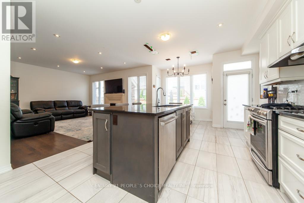 183 Beaveridge Avenue, Oakville, Ontario  L6H 0M6 - Photo 22 - W12202954