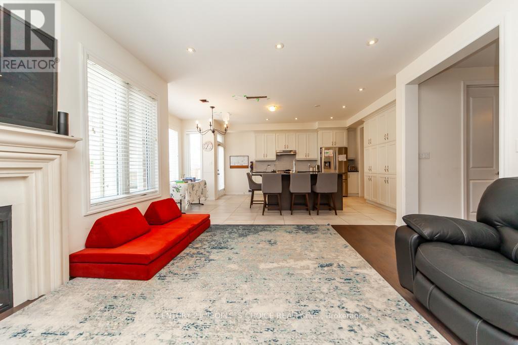 183 Beaveridge Avenue, Oakville, Ontario  L6H 0M6 - Photo 15 - W12202954