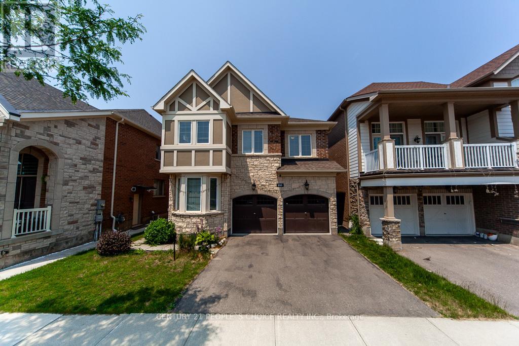 183 Beaveridge Avenue, Oakville, Ontario  L6H 0M6 - Photo 3 - W12202954