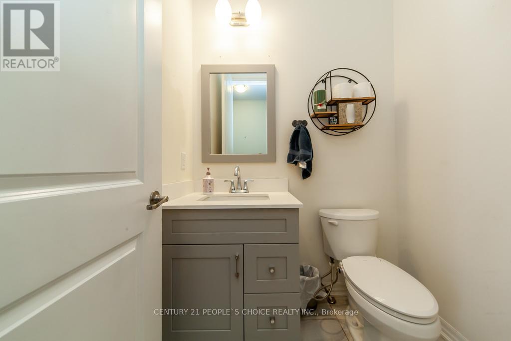 183 Beaveridge Avenue, Oakville, Ontario  L6H 0M6 - Photo 24 - W12202954