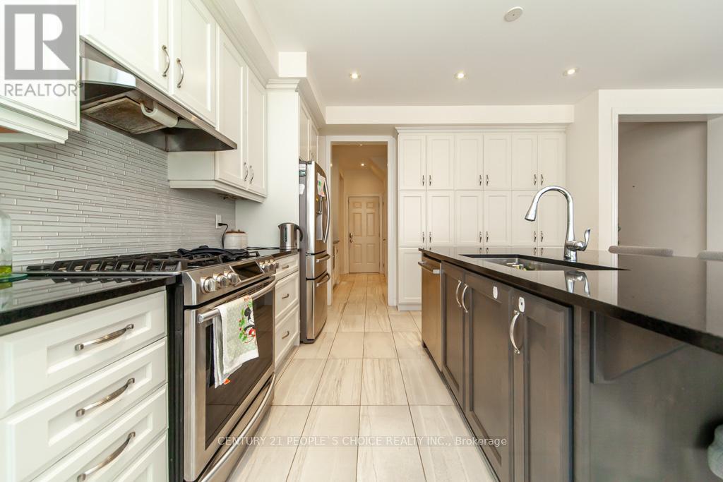 183 Beaveridge Avenue, Oakville, Ontario  L6H 0M6 - Photo 20 - W12202954