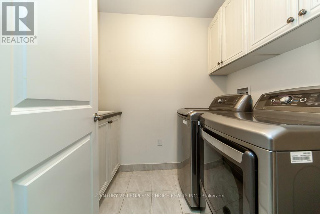 183 Beaveridge Avenue, Oakville, Ontario  L6H 0M6 - Photo 26 - W12202954