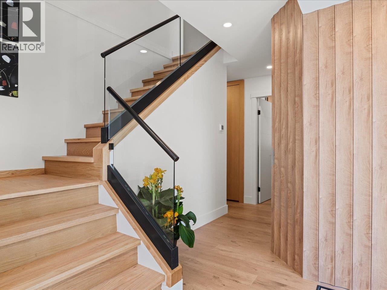 1135 Settlers Court, Port Coquitlam, British Columbia  V3C 5Y5 - Photo 4 - R3014634