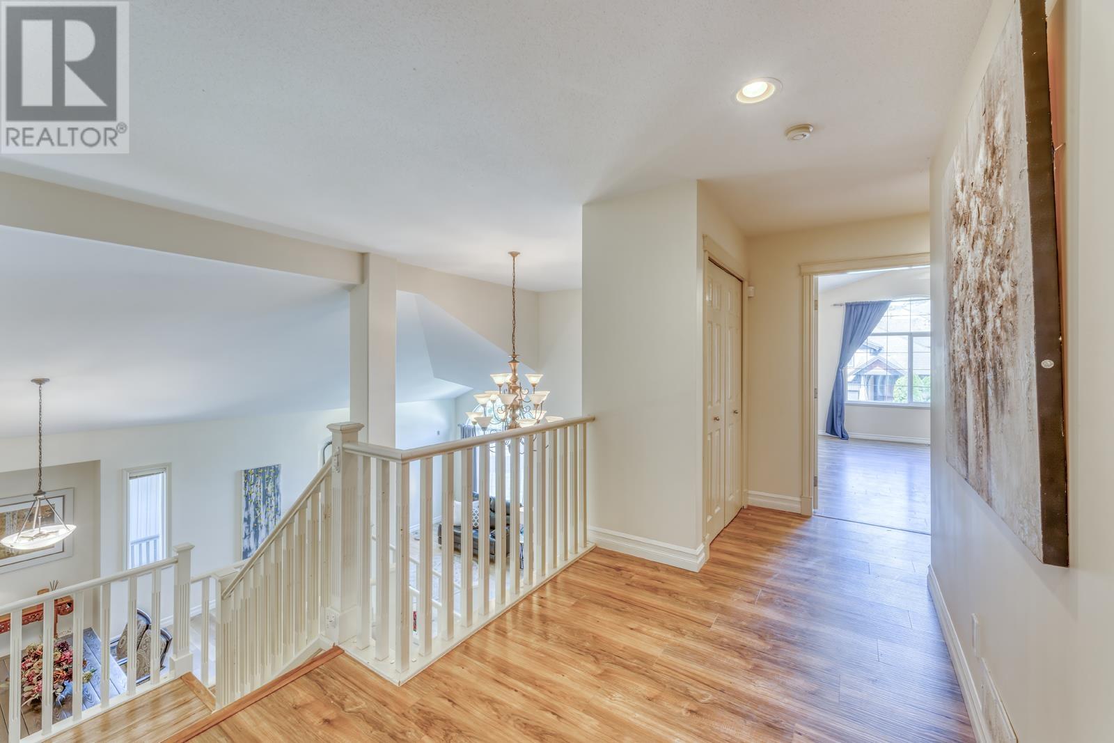 22734 Holyrood Avenue, Maple Ridge, British Columbia  V2X 6E7 - Photo 19 - R3014640