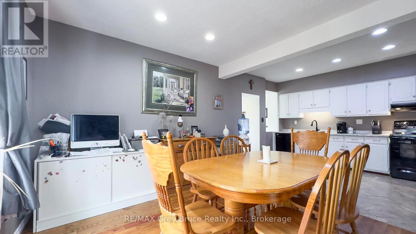 1155 3rd Avenue W, Owen Sound, Ontario  N4K 4P9 - Photo 15 - X12214472
