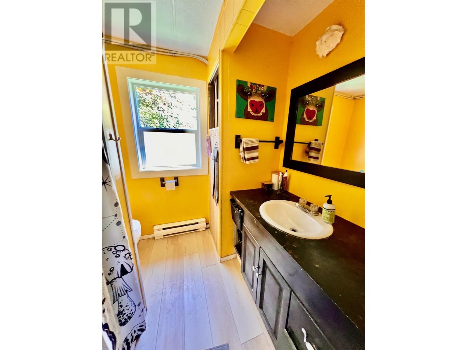 3701 Sabrina Road, Bonnington, British Columbia  V0G 2G3 - Photo 9 - 10351804