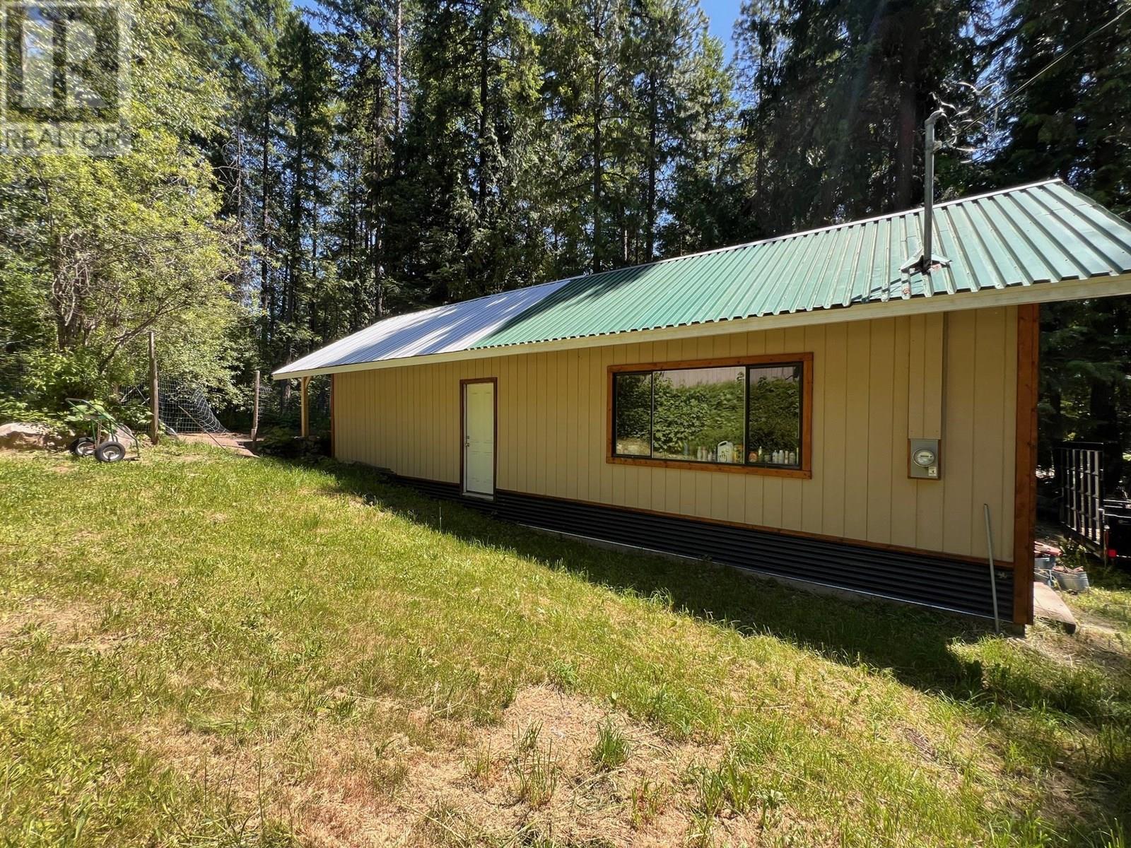 3701 Sabrina Road, Bonnington, British Columbia  V0G 2G3 - Photo 19 - 10351804