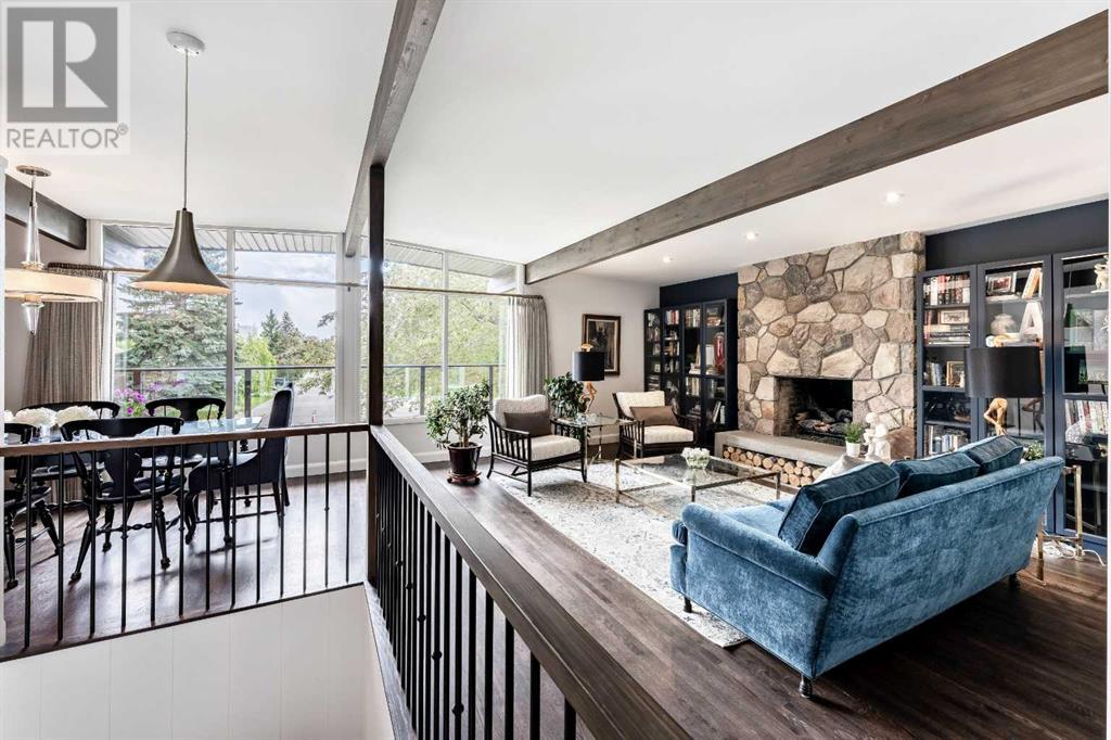 Property at 2328 Uxbridge Drive NW image 4