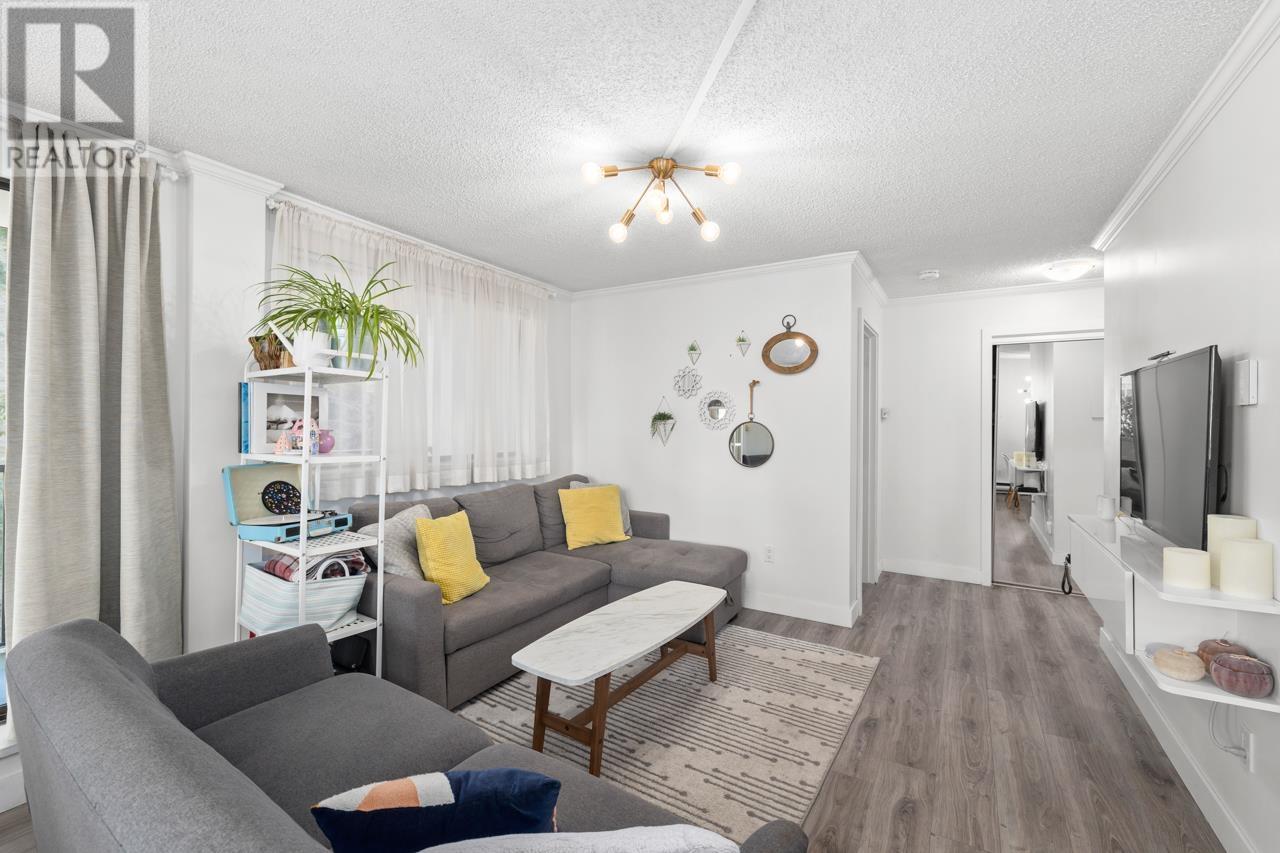 201 150 E 15th Street, North Vancouver, British Columbia  V7L 4N9 - Photo 7 - R3014501