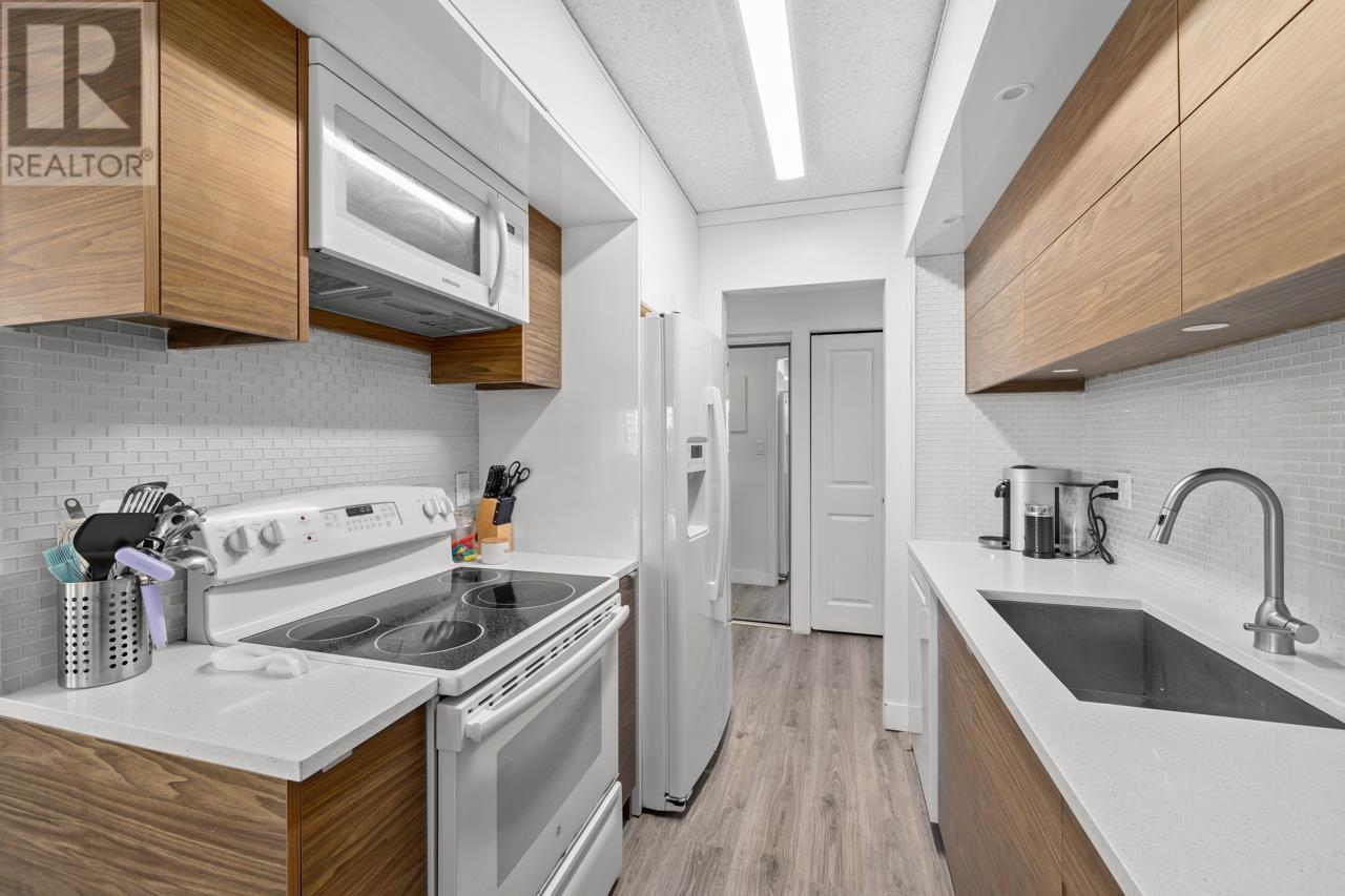 201 150 E 15th Street, North Vancouver, British Columbia  V7L 4N9 - Photo 15 - R3014501