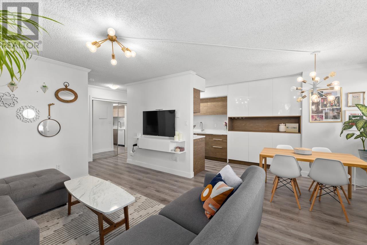 201 150 E 15th Street, North Vancouver, British Columbia  V7L 4N9 - Photo 9 - R3014501