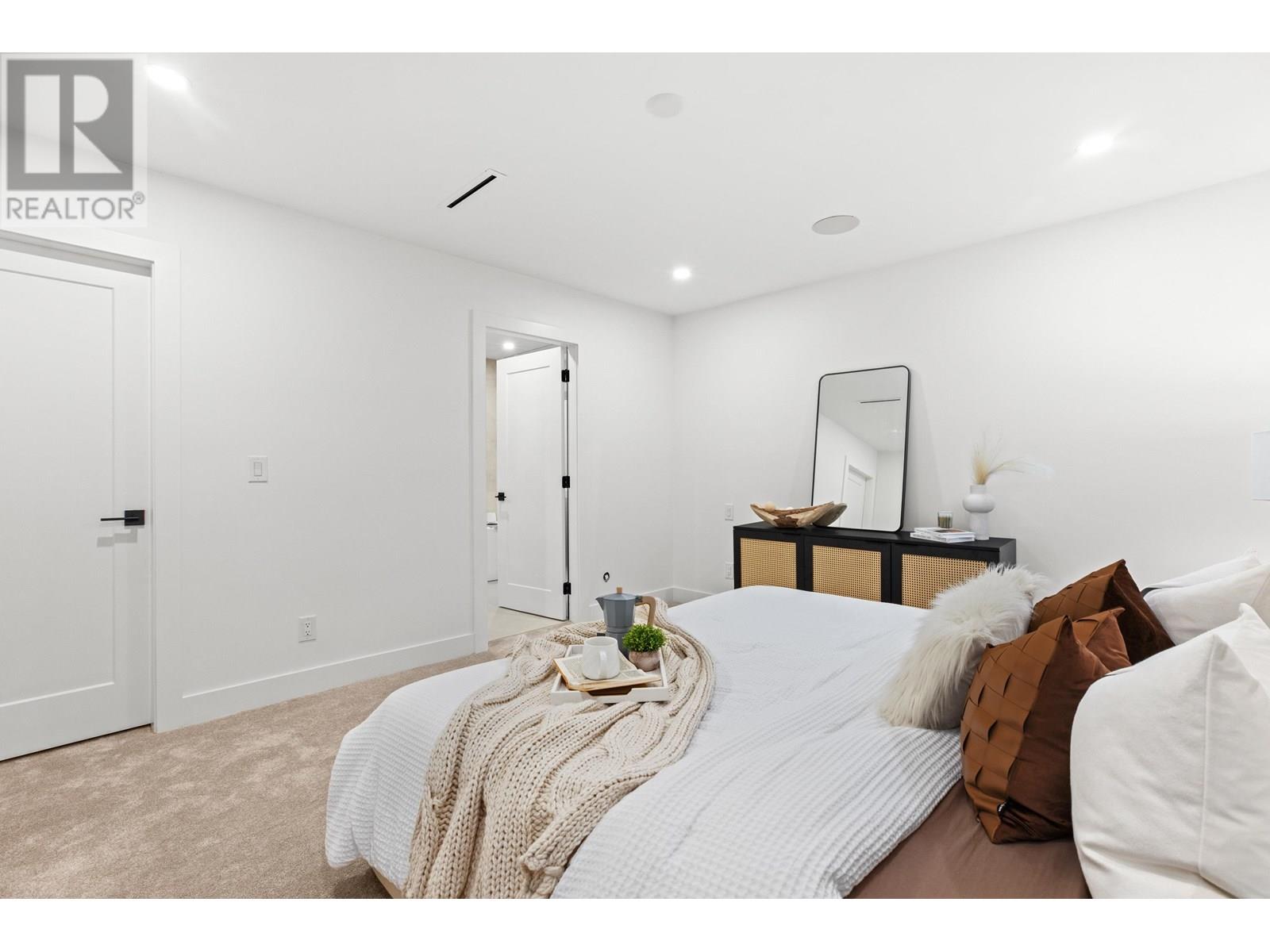 211 Jardine Street, New Westminster, British Columbia  V3M 5M4 - Photo 27 - R3014440