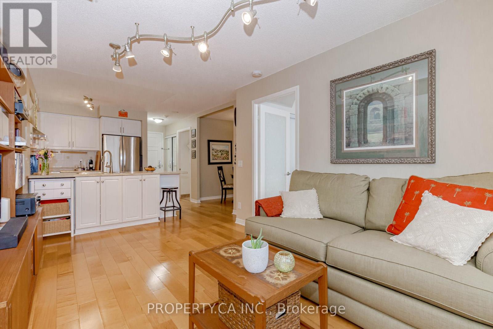 607 - 350 RED MAPLE ROAD, Richmond Hill, Ontario