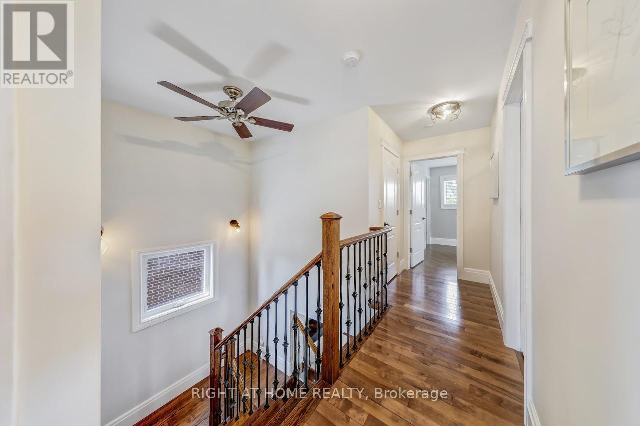 921 Aviation Road, Mississauga, Ontario  L5G 4H8 - Photo 25 - W12209849