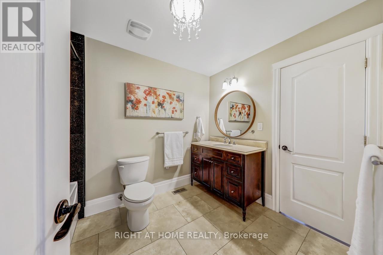 921 Aviation Road, Mississauga, Ontario  L5G 4H8 - Photo 31 - W12209849