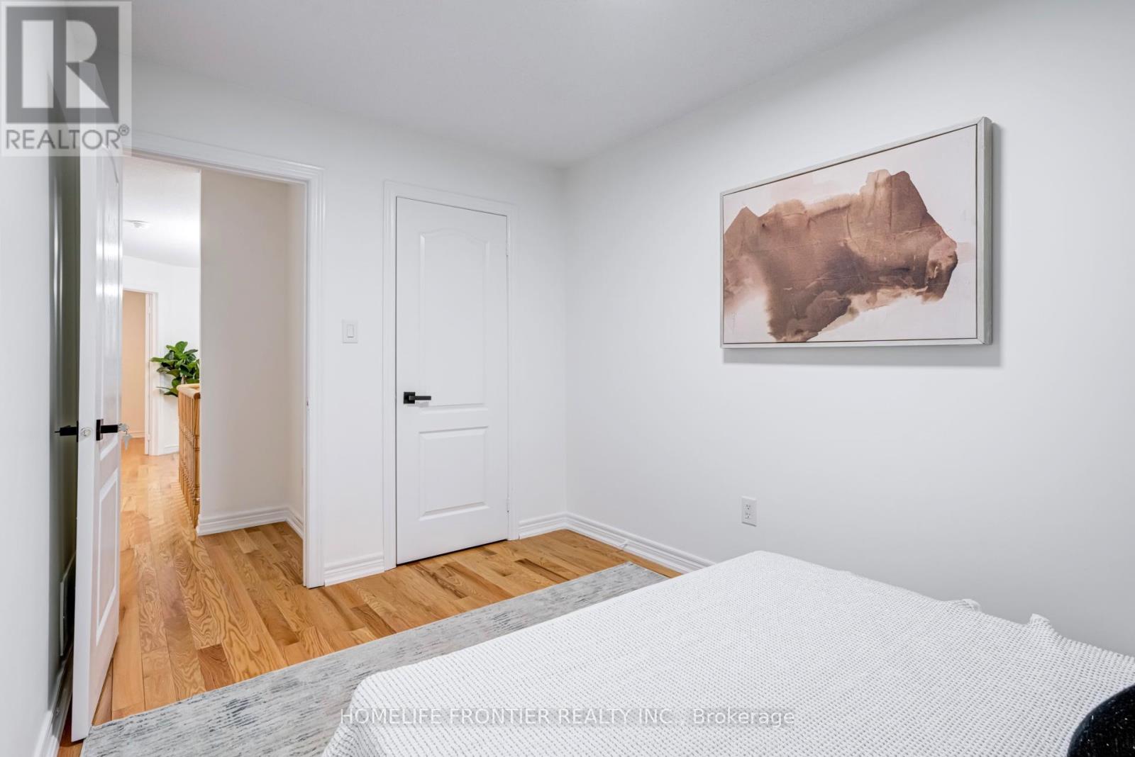 805 Othello Court, Mississauga, Ontario  L5W 1H2 - Photo 28 - W12214141