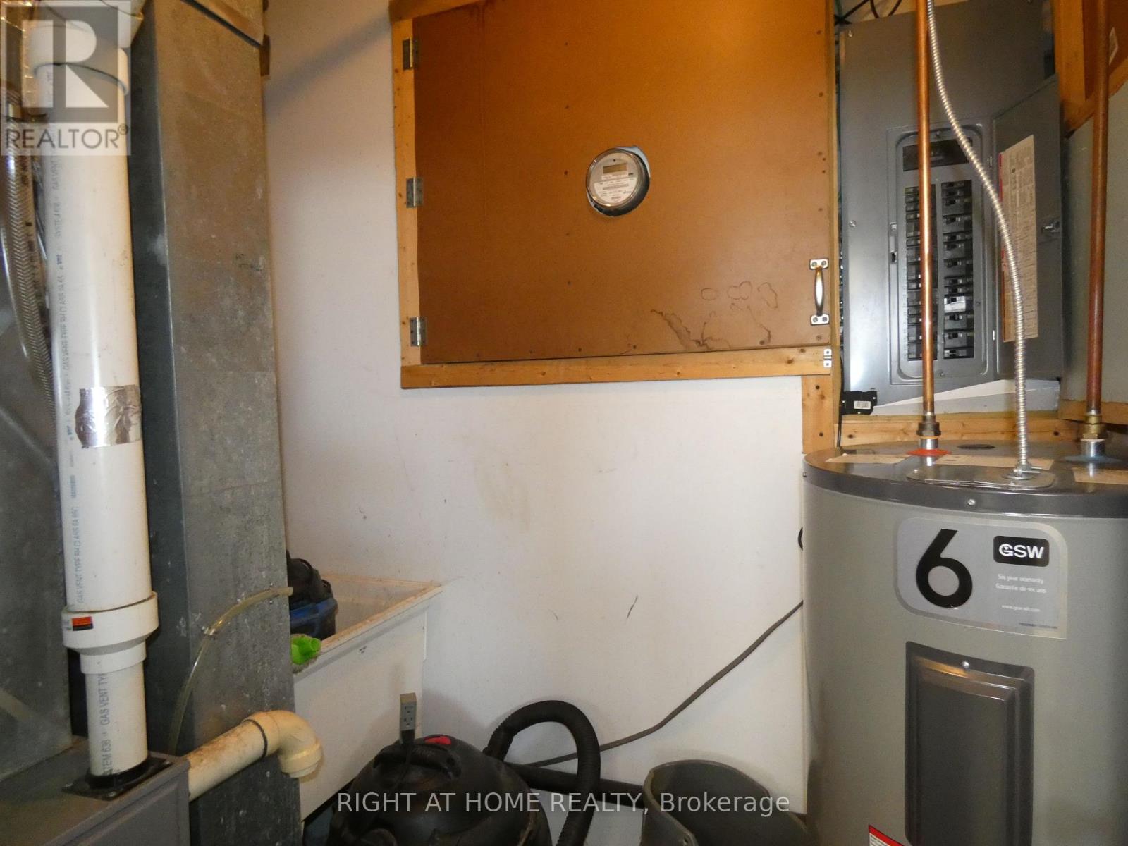 1319 Hammond Street, North Bay (Central), Ontario  P1B 2J2 - Photo 17 - X12214090