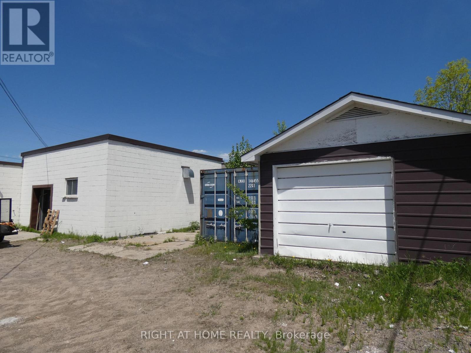 1319 Hammond Street, North Bay (Central), Ontario  P1B 2J2 - Photo 21 - X12214090
