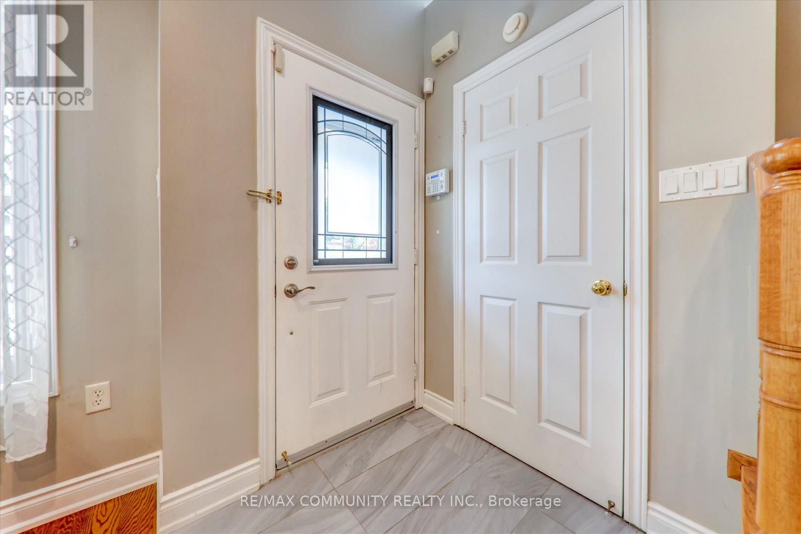 133 Mcsweeney Crescent, Ajax (Northwest Ajax), Ontario  L1T 4C8 - Photo 6 - E12214467