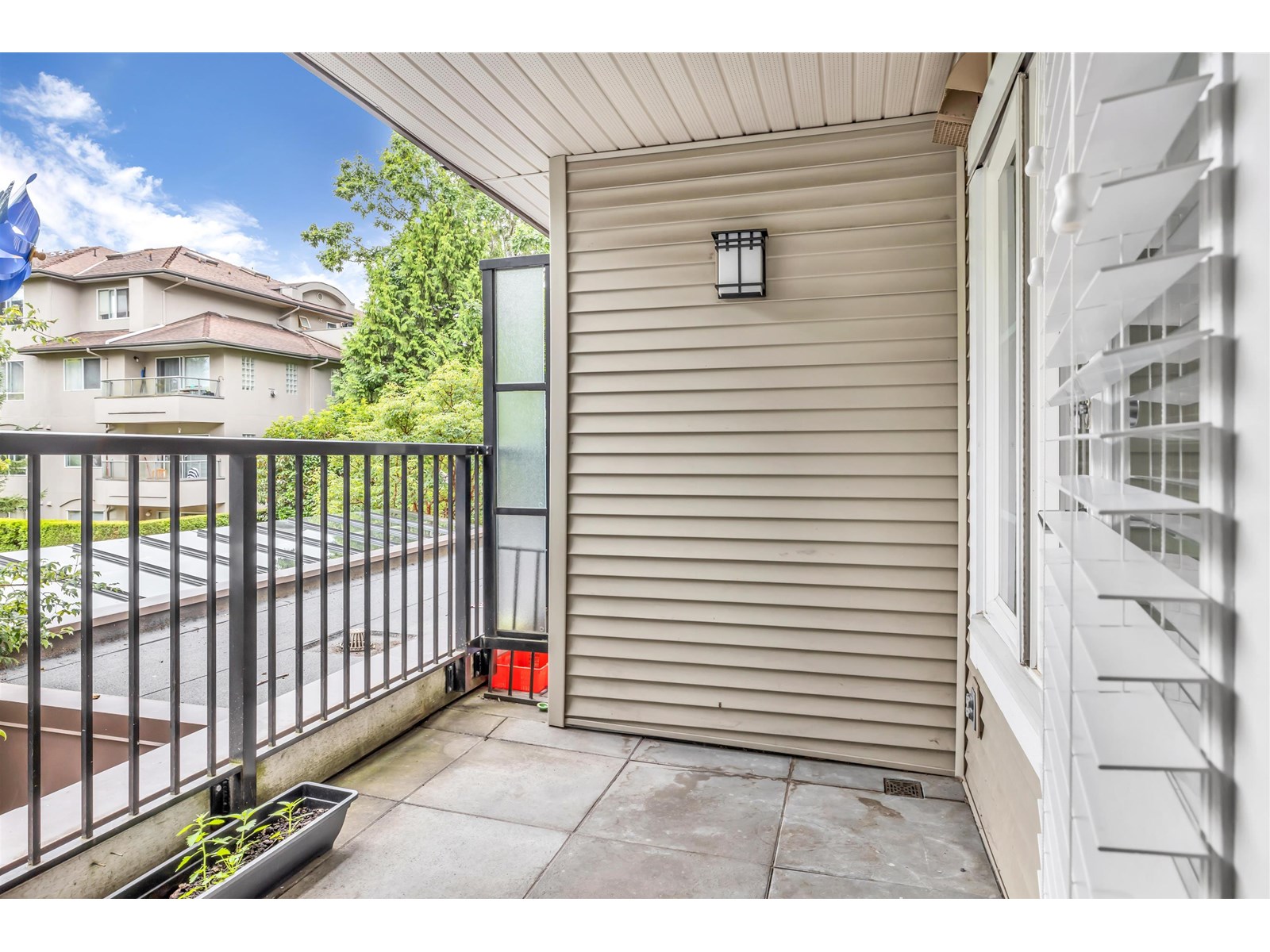202 13740 75a Avenue, Surrey, British Columbia  V3W 0E8 - Photo 9 - R3014062