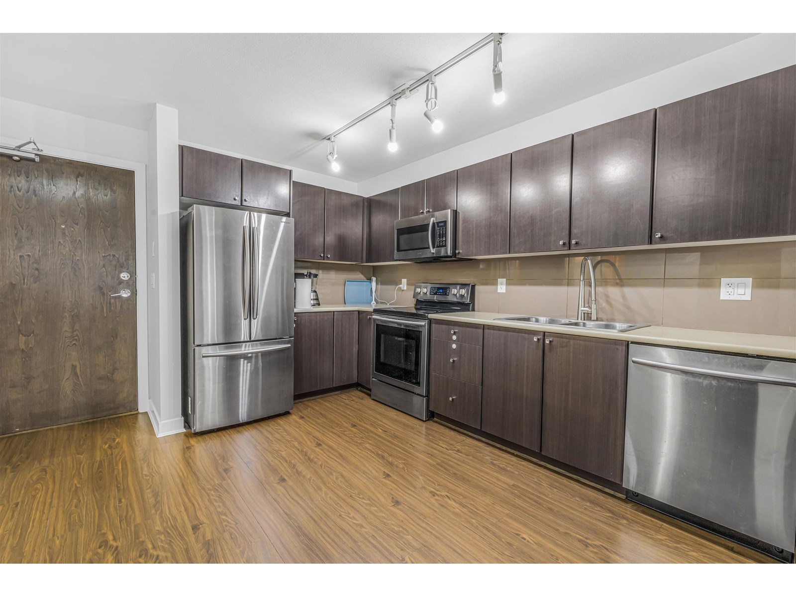 202 13740 75a Avenue, Surrey, British Columbia  V3W 0E8 - Photo 13 - R3014062